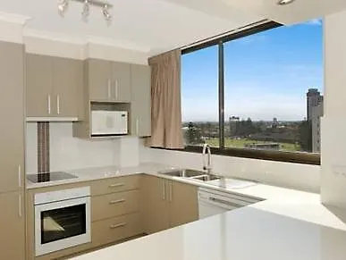 **** Aparthotel Boulevard Towers On Broadbeach Gold Coast Australia